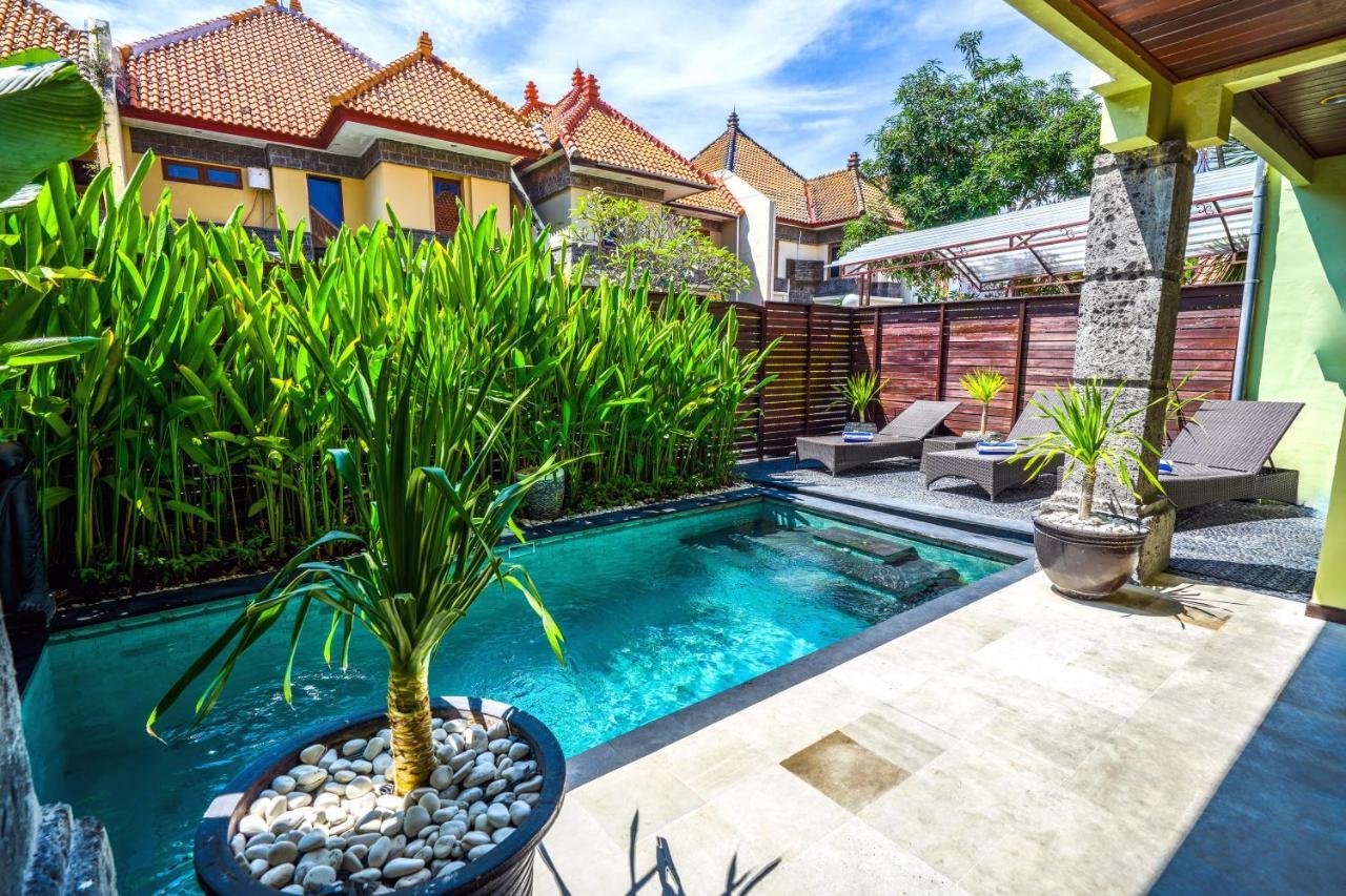 De Cinta Villa - Kuta - 5 Bedrooms - Heart Of Kuta Екстер'єр фото